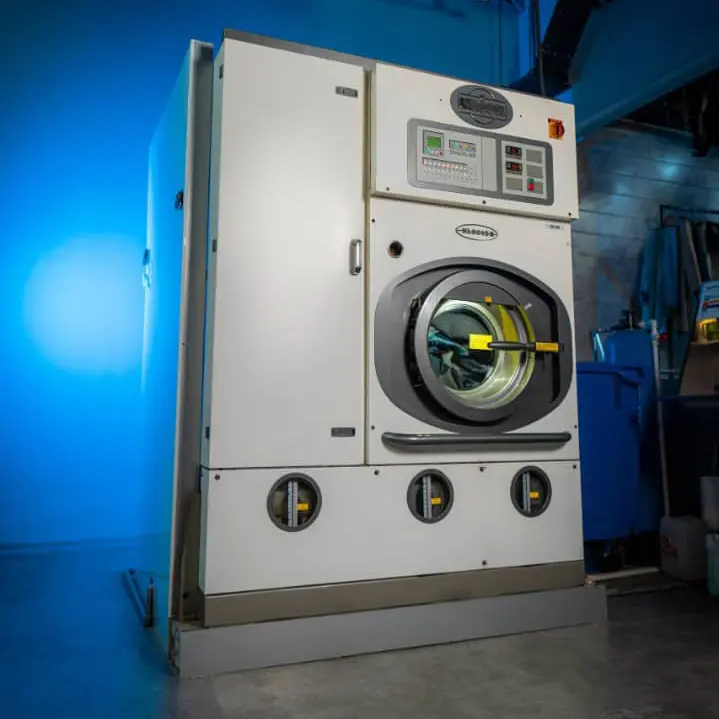 dry cleaning machine